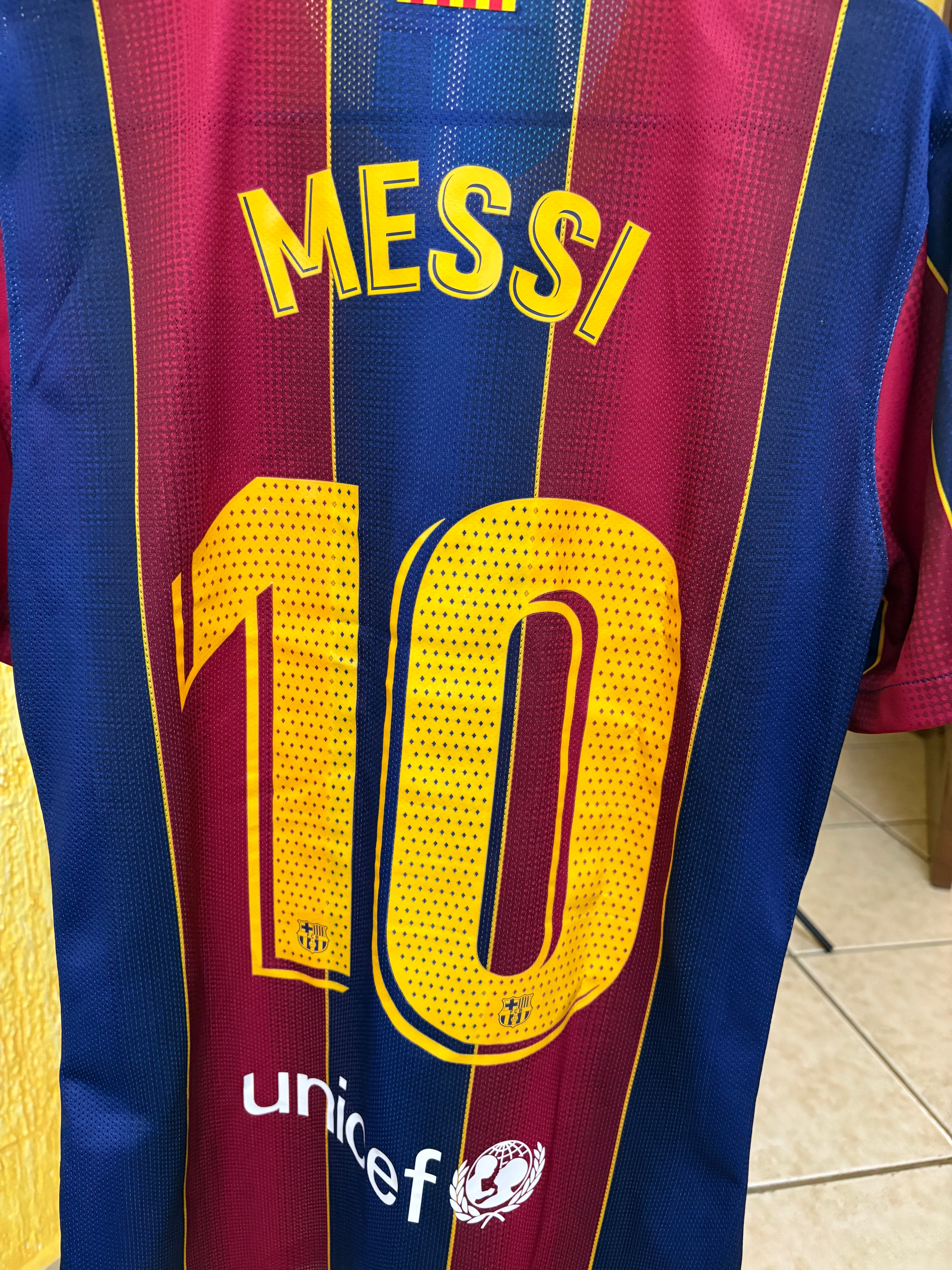 Jersey local FC Barcelona 20/21  Utileria (MESSI)