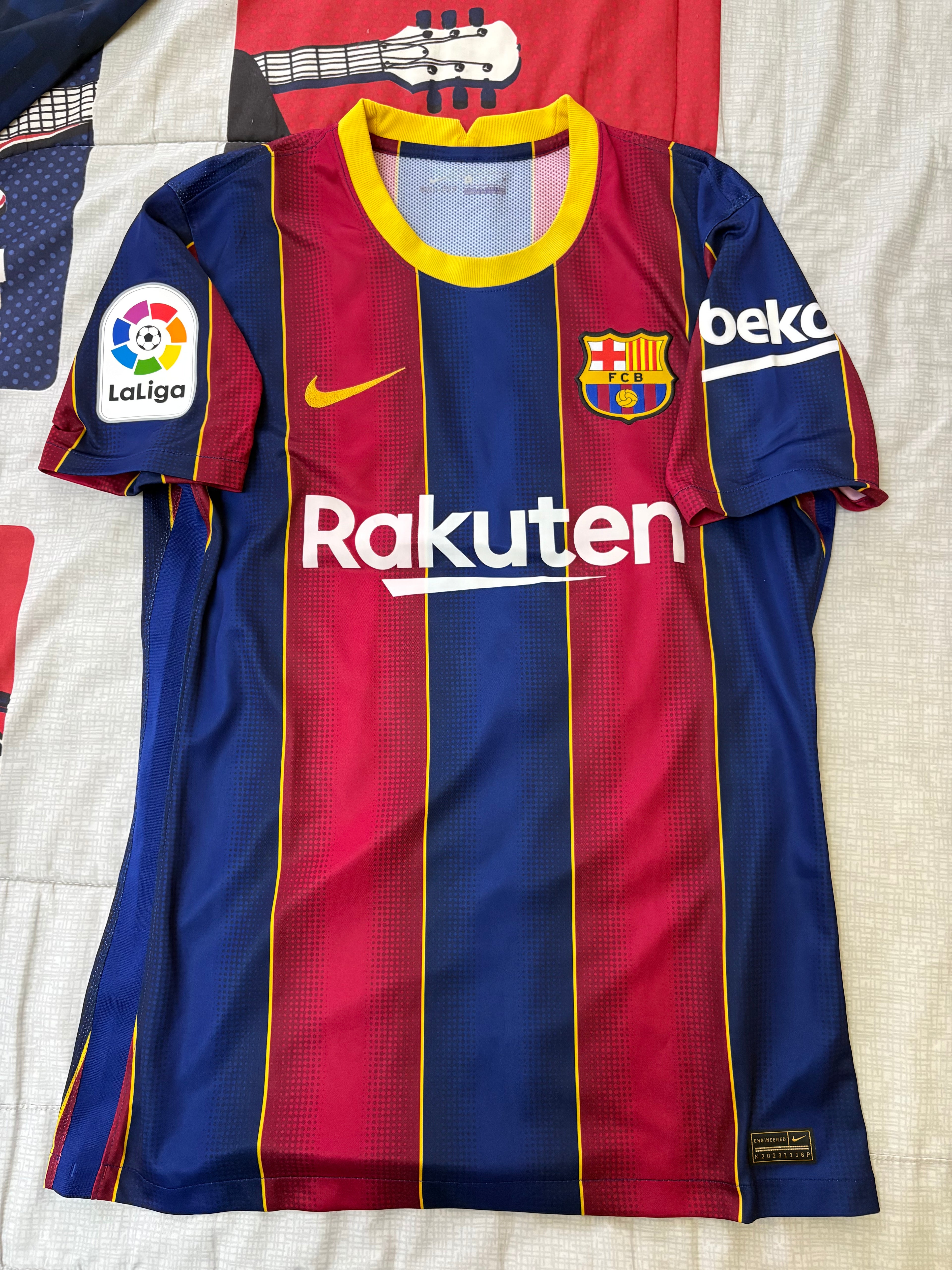 Jersey local FC Barcelona 20/21  Utileria (MESSI)