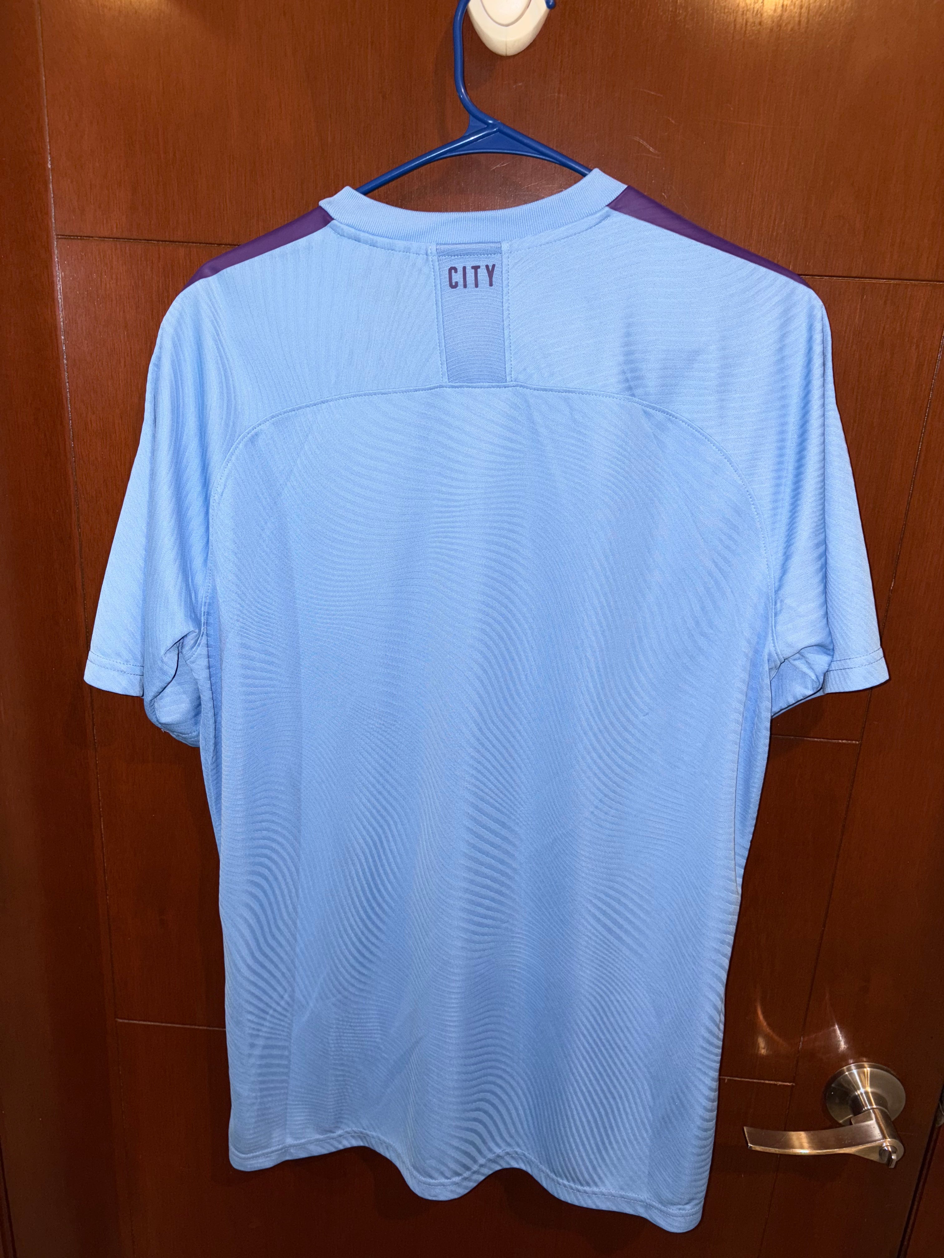 Jersey local 19/20 Manchester city