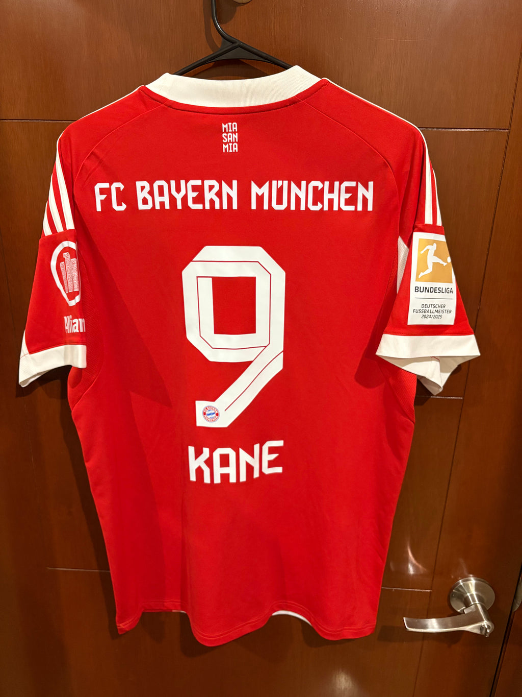 Jersey local 25/26 Bayern Munich (KANE)