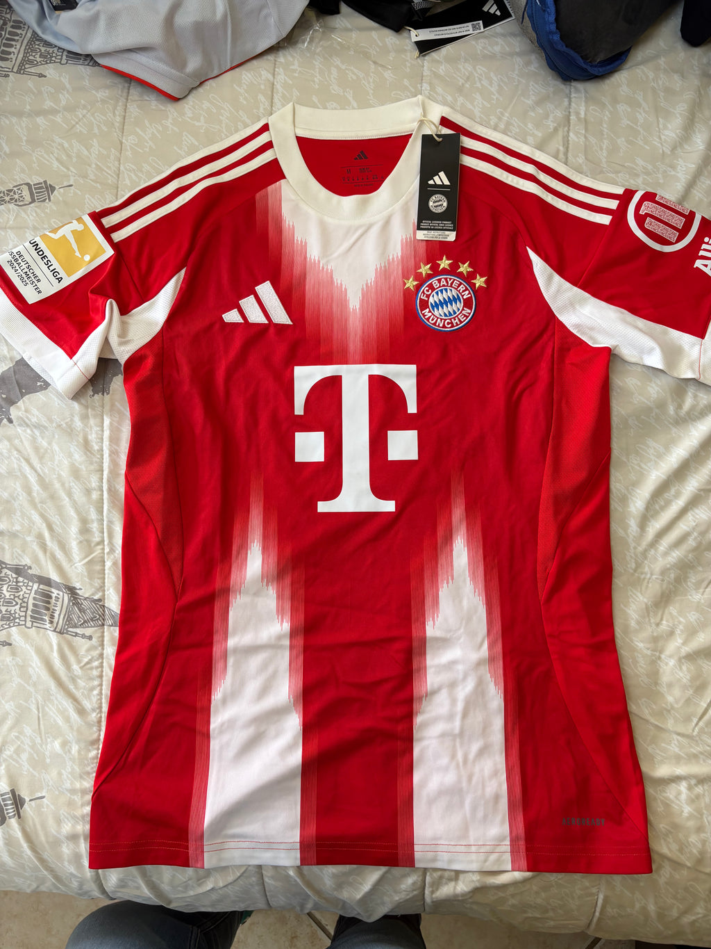 Jersey local 25/26 Bayern Munich (KANE)