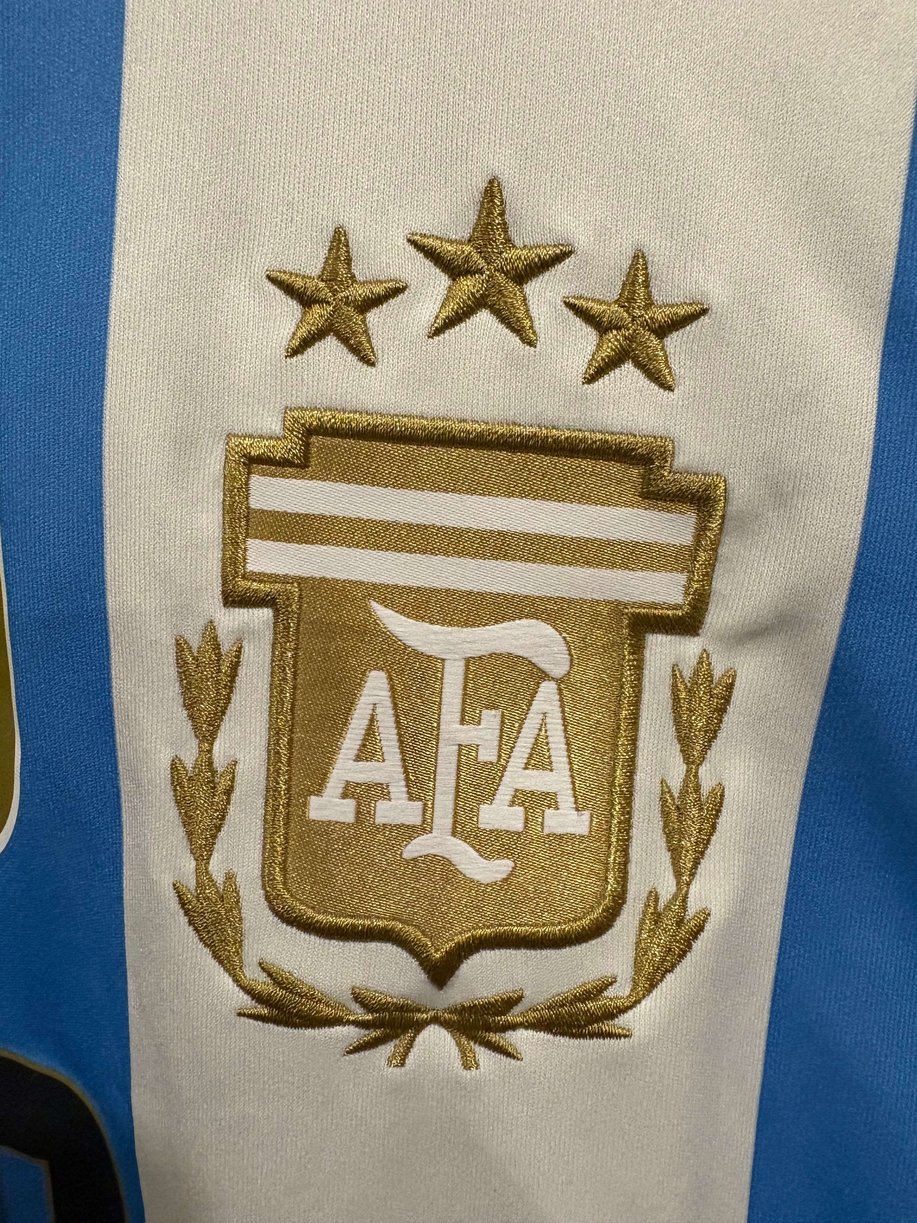 Jersey local Selección Nacional de Argentina