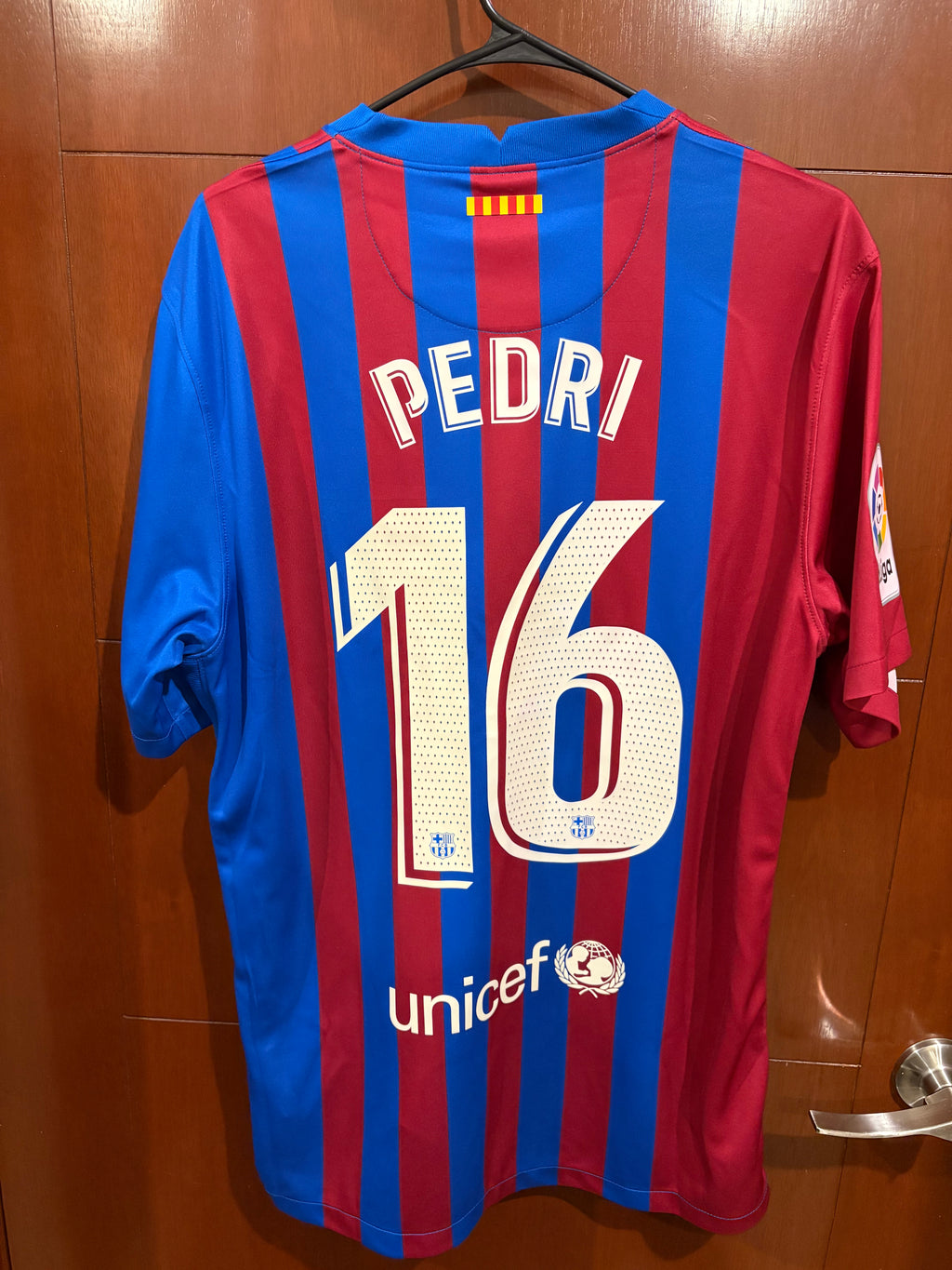Jersey local FC Barcelona 21/22 (PEDRI)