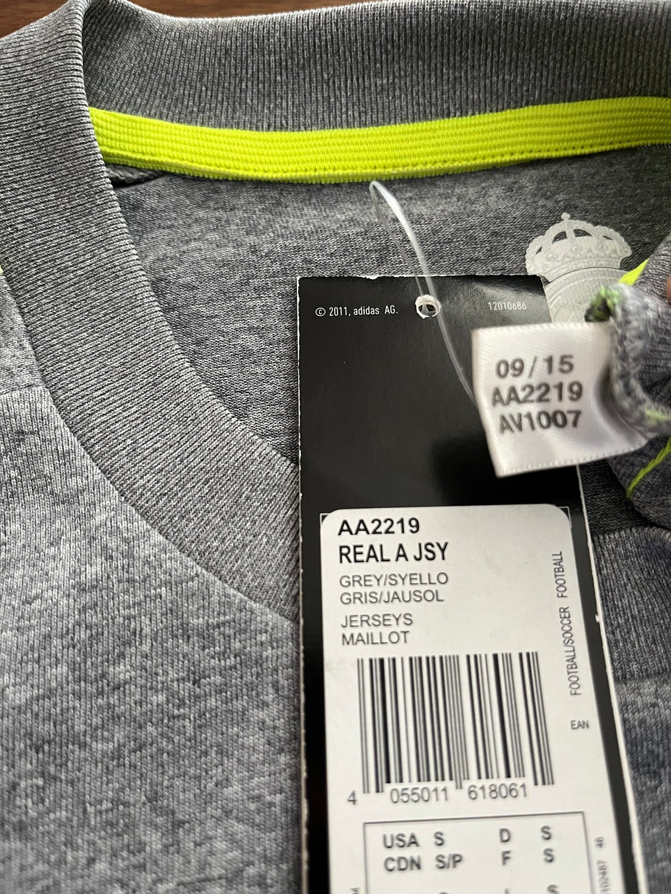 Jersey de visitante del Real Madrid